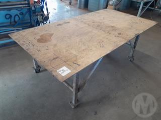 Steel Wheeled Workbench Engineering Equipment Photo
