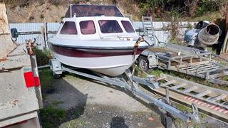 Safari 5000 Retro Boat ON Trailer Trailer (Box/Domestic) Photo