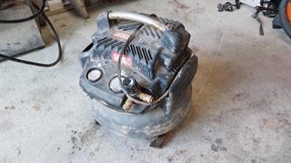 Senco Compressor Compressor (Workshop, Dom Photo