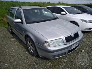 2003 Skoda Octavia 2.0 Combi Manual Station Wagon Photo