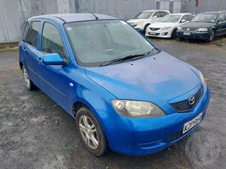 2004 Mazda Demio 1300 Hatch Photo