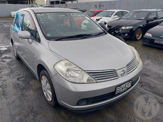 2004 Nissan Tiida Latio Sedan Photo