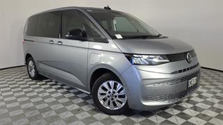 2023 Volkswagen T7 Multivan Family PHE 5D Station Wagon Photo