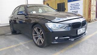 2012 BMW 328i Sedan Photo