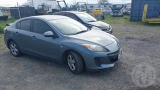 2012 Mazda 3 Hatch Photo
