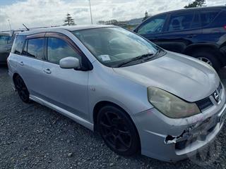 2006 Nissan Wingroad Station Wagon Photo