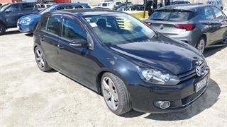 2009 Volkswagen Golf TSI Hatch Photo