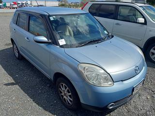 2005 Mazda Verisa Hatch Photo