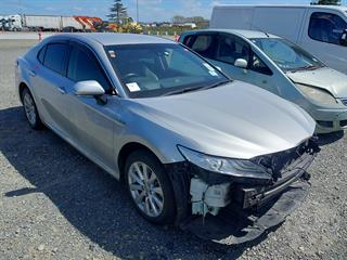 2018 Toyota Camry Hybrid Sedan Photo
