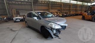 2005 Nissan Tiida Hatch Photo