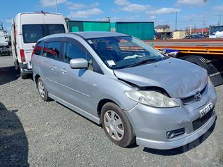 2005 Mazda Premacy Station Wagon Photo