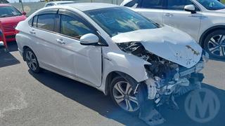 2015 Honda Grace Sedan Photo