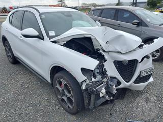 2018 Alfa Romeo Stelvio 2.0PT/4WD/8AT Station Wagon Photo