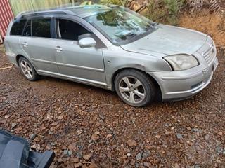 2005 Toyota Avensis Station Wagon Photo