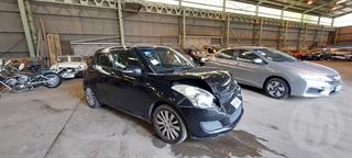 2013 Suzuki Swift Hatch Photo