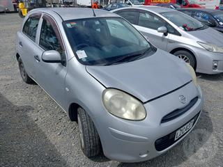 2011 Nissan March Hatch Photo