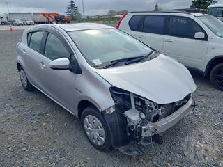 2017 Toyota Aqua Hatch Photo