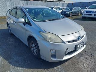 2010 Toyota Prius Hatch Photo