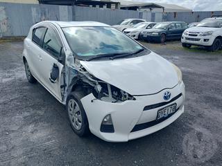 2013 Toyota Aqua Hatch Photo