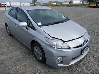 2010 Toyota Prius Hatch Photo