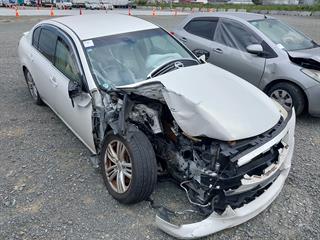 2010 Nissan Skyline Sedan Photo