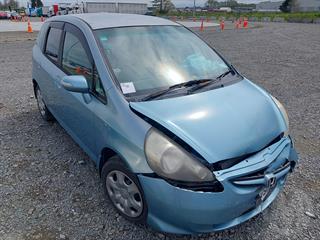 2006 Honda fit Hatch Photo