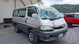 1998 Toyota Hiace Super Custom Station Wagon Photo