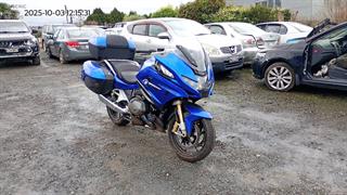 2022 BMW R1250 RT Motorcycle Photo