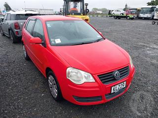 2005 Volkswagen Polo Hatch Photo