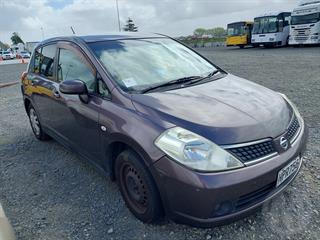 2007 Nissan Tiida Hatch Photo