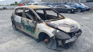 2005 Nissan Tiida Hatch Photo