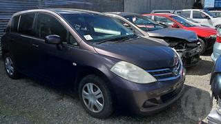2009 Nissan Tiida Station Wagon Photo