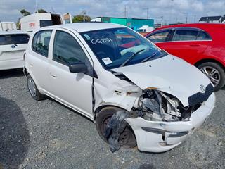 2004 Toyota Echo 1.3P HATCH5 5M Hatch Photo