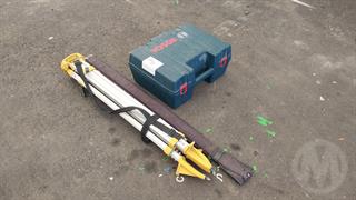 Bosch GRL 350 HV Rotation Laser Construction Equipment Photo
