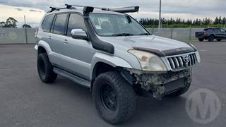 2003 Toyota Landcruiser Prado 3.0DT 4WD VX W5 4A Station Wagon Photo