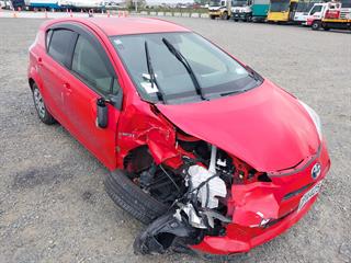 2014 Toyota Aqua Hatch Photo