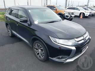 2015 Mitsubishi Outlander 5D Station Wagon Photo