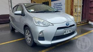 2014 Toyota Aqua Hatch Photo