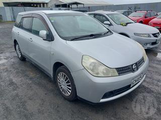 2006 Nissan Wingroad Station Wagon Photo