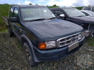 2001 Ford Courier XLT Cab Chassis Photo