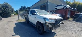 2020 Toyota Hilux SR TD Ec/cc 2.8DT Utility Photo