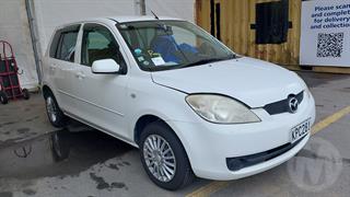 2006 Mazda Demio Hatch Photo