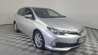 2016 Toyota Corolla GLX 1.8P/CVT/HA/4DR 5D Hatch Photo