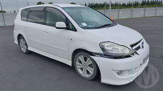 2005 Toyota Ipsum 240 S Station Wagon Photo