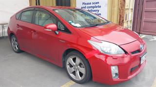 2011 Toyota Prius Hatch Photo