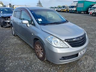 2007 Nissan Tiida Hatch Photo