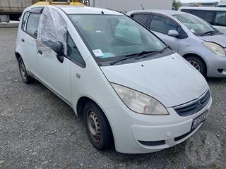 2005 Mitsubishi Colt 1300 Hatch Photo