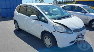 2010 Honda fit Hatch Photo