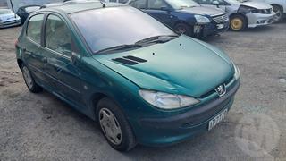 2002 Peugeot 206 XR 1.4 5DR 5spd M P Hatch Photo