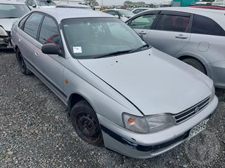 1992 Toyota Corona L/B MAN Hatch Photo